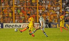 Foto de la galería: Crucero del Norte no pudo dar la sorpresa ante el puntero Banfield