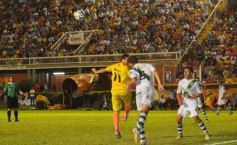 Foto de la galería: Crucero del Norte no pudo dar la sorpresa ante el puntero Banfield