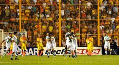 Foto de la galería: Crucero del Norte no pudo dar la sorpresa ante el puntero Banfield