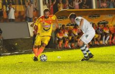 Foto de la galería: Crucero del Norte no pudo dar la sorpresa ante el puntero Banfield