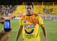 Foto de la galería: Crucero del Norte no pudo dar la sorpresa ante el puntero Banfield