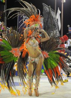 Foto de la galería: Última noche de Carnaval en Encarnación