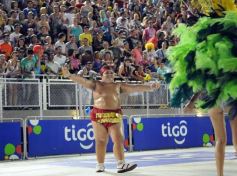 Foto de la galería: Última noche de Carnaval en Encarnación