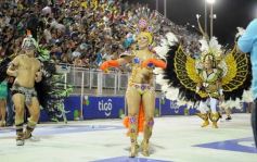 Foto de la galería: Última noche de Carnaval en Encarnación