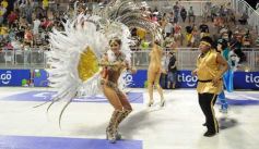 Foto de la galería: Última noche de Carnaval en Encarnación