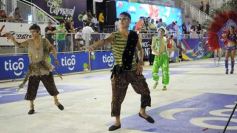 Foto de la galería: Última noche de Carnaval en Encarnación