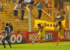 Foto de la galería: Crucero del Norte perdió 1 a 0 con Sarmiento de Junín