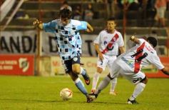 Foto de la galería: Guaraní Antonio Franco 1-Gimnasia de Salta 0