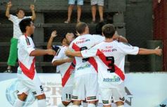 Foto de la galería: Guaraní Antonio Franco 1-Gimnasia de Salta 0