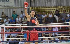 Foto de la galería: Guillermo y La Cobra Andino triunfan en velada de boxeo