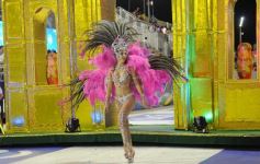 Foto de la galería: Carnaval Encarnaceno imponente