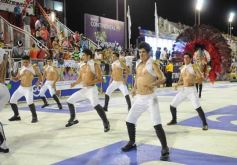 Foto de la galería: Carnaval Encarnaceno imponente