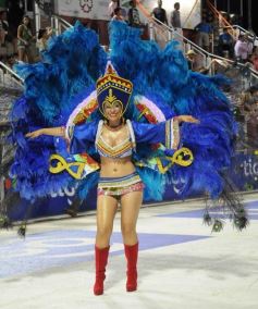 Foto de la galería: Carnaval Encarnaceno imponente