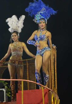 Foto de la galería: Carnaval Encarnaceno imponente