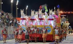 Foto de la galería: Carnaval Encarnaceno imponente