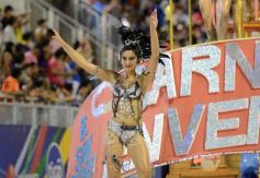 Foto de la galería: Carnaval Encarnaceno imponente