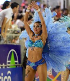 Foto de la galería: Carnaval Encarnaceno imponente