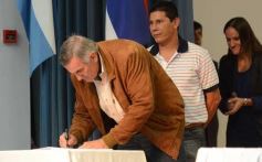 Foto de la galería: La Nación y Misiones firmaron un convenio a beneficio de los tareferos