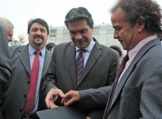 Foto de la galería: La Nación y Misiones firmaron un convenio a beneficio de los tareferos