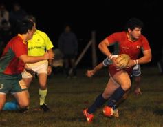 Foto de la galería: La selección de Rugby entrenó y jugó un amistoso con Capri