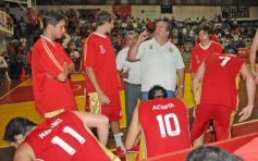 Foto de la galería: Tokio ganó en la última jugada frente a Parque Sur