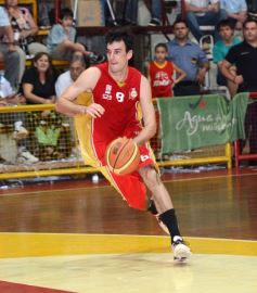 Foto de la galería: Tokio ganó en la última jugada frente a Parque Sur