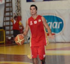 Foto de la galería: Tokio ganó en la última jugada frente a Parque Sur