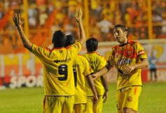 Foto de la galería: Crucero volvió al triunfo ante Sportivo Belgrano