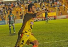 Foto de la galería: Crucero volvió al triunfo ante Sportivo Belgrano