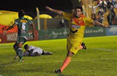 Foto de la galería: Crucero volvió al triunfo ante Sportivo Belgrano