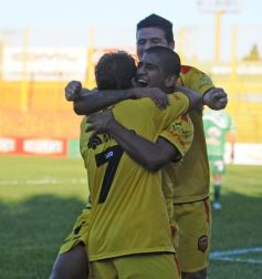 Foto de la galería: Crucero volvió al triunfo ante Sportivo Belgrano
