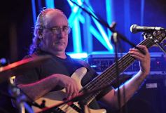 Foto de la galería: Peteco Carabajal en el Día de la Memoria