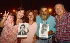 Foto de la galería: Peteco Carabajal en el Día de la Memoria