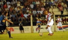 Foto de la galería: Gran Triunfo de Guaraní ante Juventud Unida de Gualeguaychú