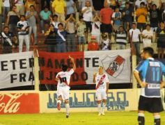Foto de la galería: Gran Triunfo de Guaraní ante Juventud Unida de Gualeguaychú
