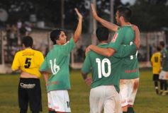 Foto de la galería: Brown superó a Itatí por 3-0