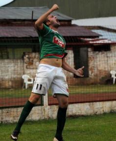 Foto de la galería: Brown superó a Itatí por 3-0