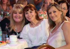 Foto de la galería: Con Ingrid Grudke, Todos por Carina