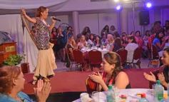 Foto de la galería: Con Ingrid Grudke, Todos por Carina