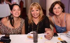 Foto de la galería: Con Ingrid Grudke, Todos por Carina