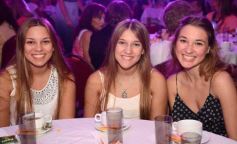 Foto de la galería: Con Ingrid Grudke, Todos por Carina