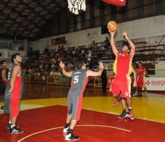 Foto de la galería: Tokio venció a Brown por 72 a 54