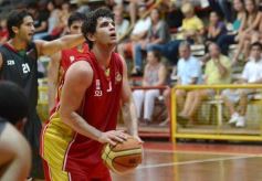 Foto de la galería: Tokio venció a Brown por 72 a 54