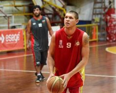 Foto de la galería: Tokio venció a Brown por 72 a 54