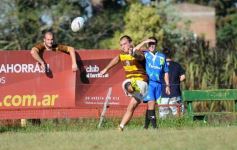 Foto de la galería: Como visitante, Capri le ganó a Tacurú por 36 a 32