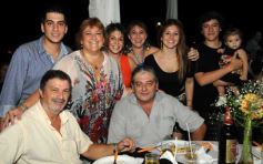 Foto de la galería: Festejo por un año más de Nora Belloni