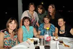 Foto de la galería: Festejo por un año más de Nora Belloni