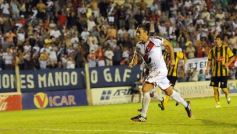 Foto de la galería: Guaraní rescató un punto ante Santamarina