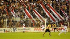 Foto de la galería: Guaraní rescató un punto ante Santamarina