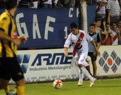 Foto de la galería: Guaraní rescató un punto ante Santamarina